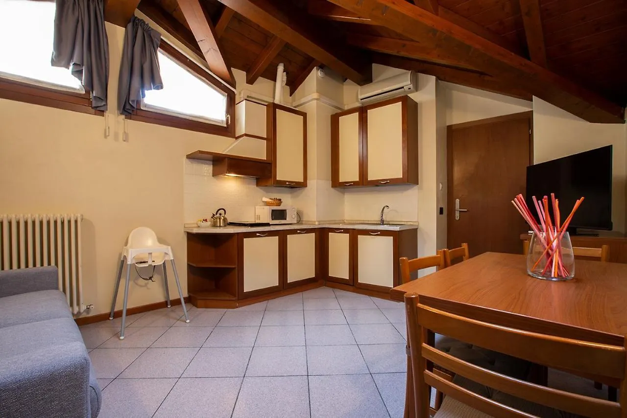 Antico Pozzo Apartment Bellagio Apart Otel