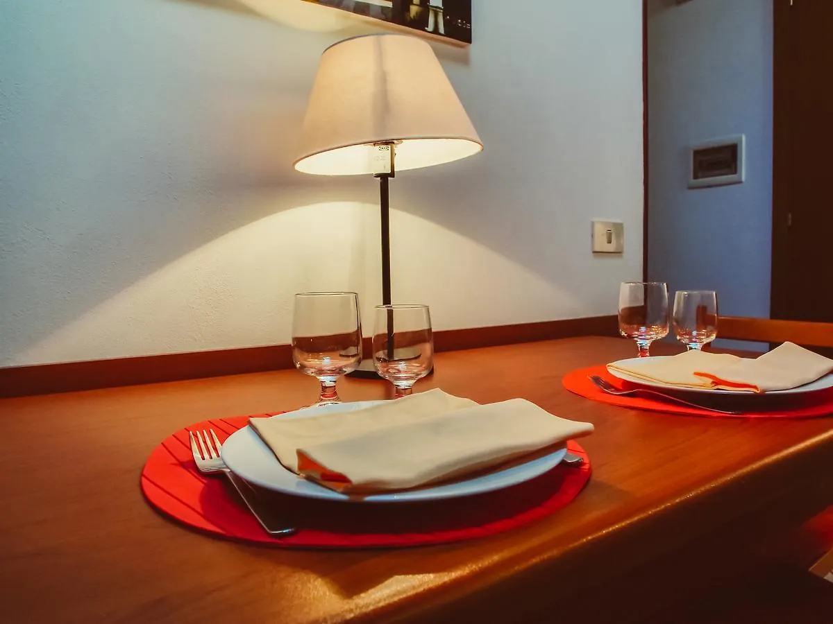 Antico Pozzo Apartment Bellagio 3*,  İtalya